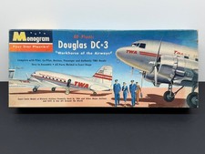 Monogram 1:90 Douglas DC-3 “Workhorse of the Airways” PA9-98 from 1955
