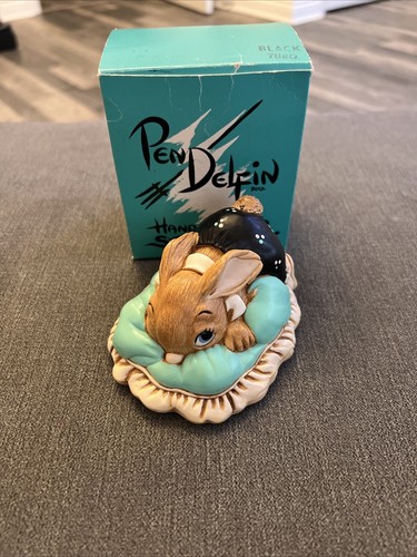 Pendelfin dodger hand - "dodger",