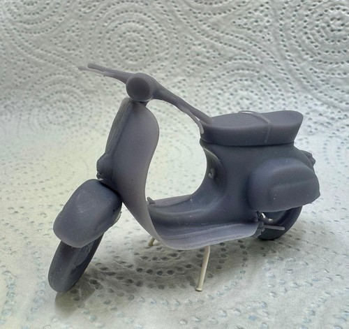 Resin 24th vespa 50 model - -1/24th-,