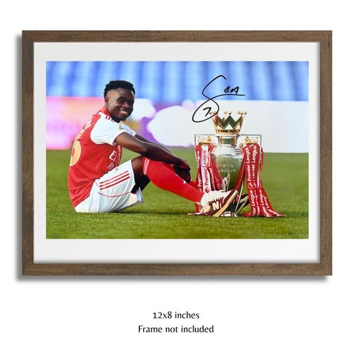 Bukayo saka hand - bukayo, signed