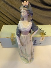 Lladro Goya Lady Dama Dame