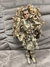 H.M. Armed Forces ROYAL MARINES COMMANDO Ghillie Suit (Moving Eyes) 11" Figure
