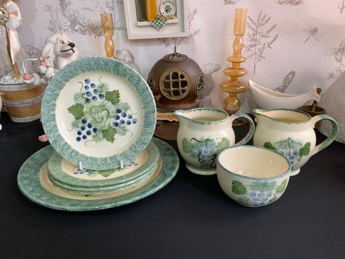Poole pottery vineyard grape - poole,