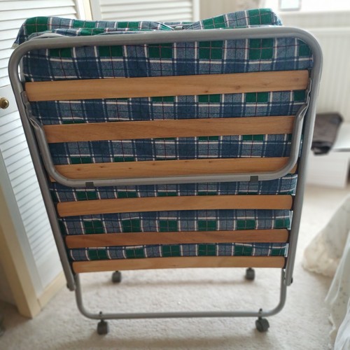 Single folding guest bed - single, with
