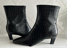 Ladies Ankle Boots Size 8 Good condition 