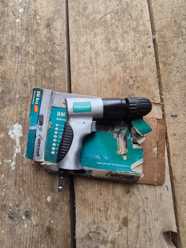 Aircraft compressed air - compressed, drill