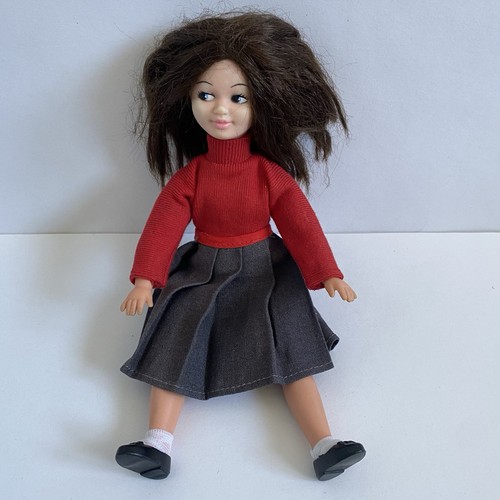 Vintage sindy patch - sindy,