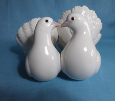 LLADRO - "COUPLE OF DOVES" Kissing #1169 Antonio Ballester 4.75" (12cm) VGC
