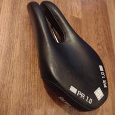 Ism PR 1.0 Time Trial Triathlon Road Bike Saddle Short Nose Cutaway