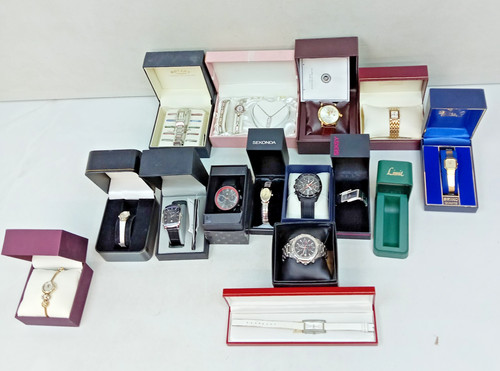 Job lot boxed quartz - lot,