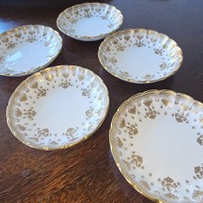 Spode Fleur De Lys Gold 5 pcs