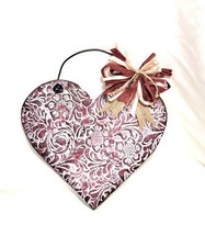 Pink and Red 3D Stamped