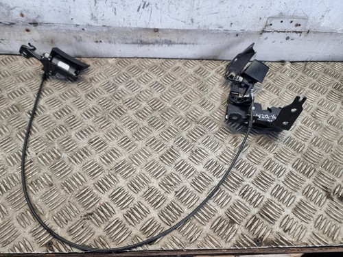 Mercedes e220 seat - seat, lock