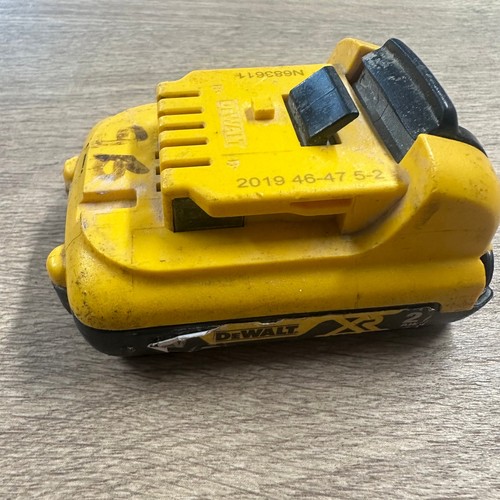 Dewalt dcb183 18v ion - xr, li-ion