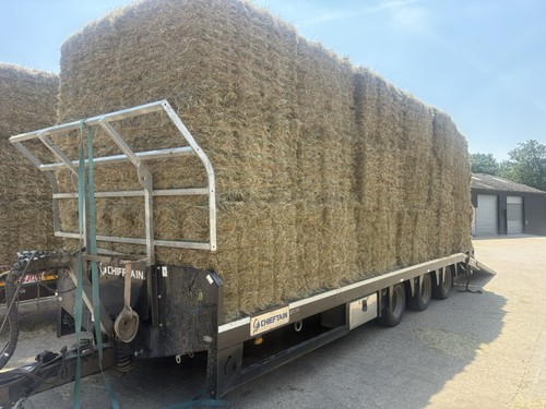 Chieftain tri axle low loader - axle,