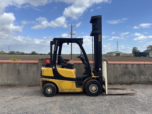 Yale tonne gas forklift - tonne,