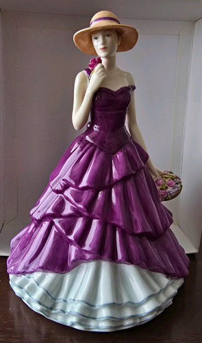 Royal doulton pretty ladies - doulton,