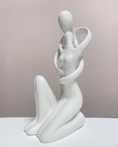 Circle love style figurine - love,