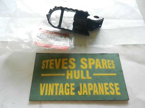 Suzuki front footrest - front, l/h