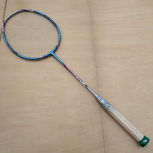 Yonex voltric badminton - yonex,