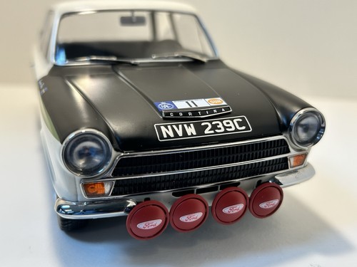 Diecast ford lotus - 1:18,