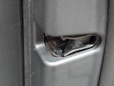 FRONT RIGHT DOOR LOCK /