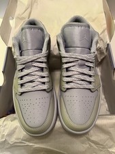 Nike Woman’s Air Jordan 1