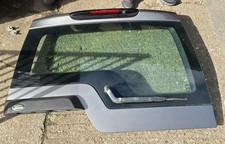 DISCOVERY 3 / 4 TAIL GATE BOOT