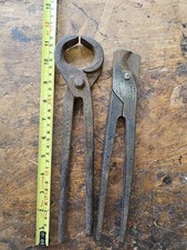 2 X Vintage Nippers Pincers Cutters Farriers Blacksmiths Tools