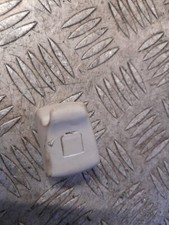 FORD FIESTA MK6 2001-2008 SUN VISOR HOLDER MOUNTING CLIP STAY FITS BOTH SIDES r5