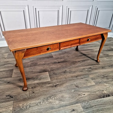 Vintage Wooden Coffee Table With Drawer – Queen Anne Legs – Oak Wood Retro Side