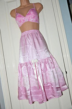 AH  x -  Lovely frilly petticoat with lacy frills in baby pink satin,  BN