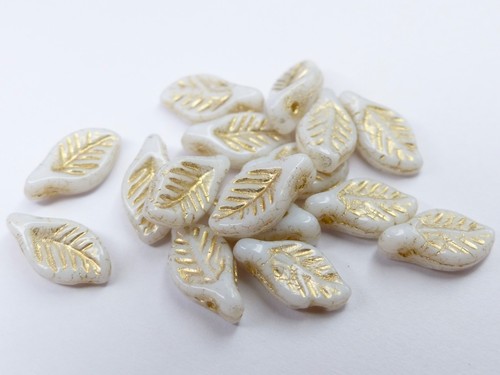 Czech glass leaf drop - 11,
