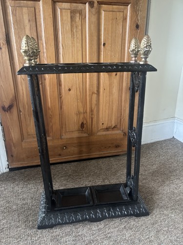 Victorian brass cast iron - &,