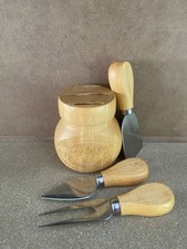 Marmite Jar Shaped Wooden Kitchen Cheeseboard Knife Set - Slicer, Shovel, Fork