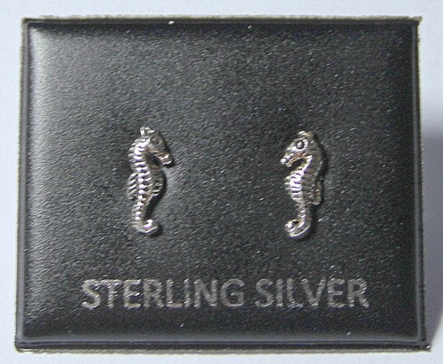 Sterling silver 925 stud - silver,