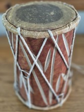 Vintage double skin hand drum in great condition