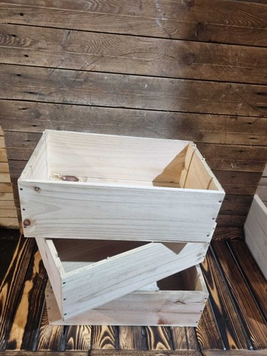 Plain wooden box crate - wooden, 12