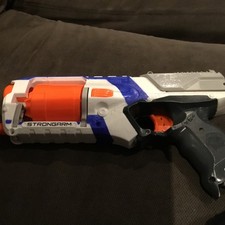 Nerf N-Strike Elite Strongarm