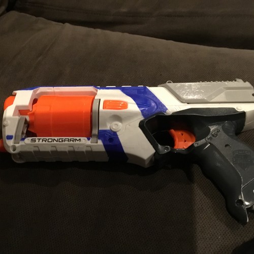 Nerf strike elite strongarm - nerf, n-strike