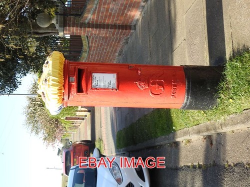 Photo lincolnshire post box - photo,