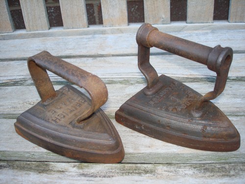Vintage cast iron flat - iron,