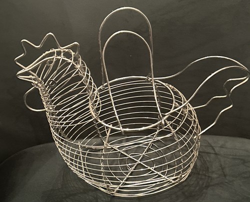 Vintage metal wire - metal, hen
