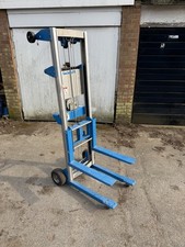 GENIE LIFT