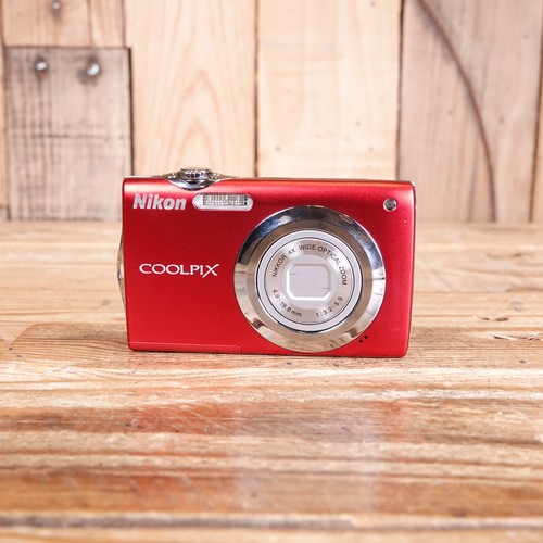 Nikon coolpix s3300 compact - coolpix,