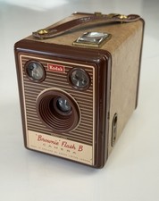Kodak Brownie Flash B Camera