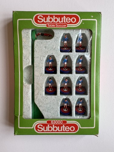 Subbuteo team dundee ref - -,
