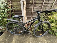 Giant Anthem Mountain Bike 29-inch wheels 