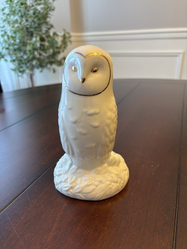 Anthropologie owl winter - owl, white
