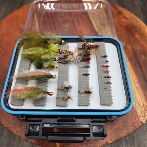 Fly fishing flies lot - lot, 42